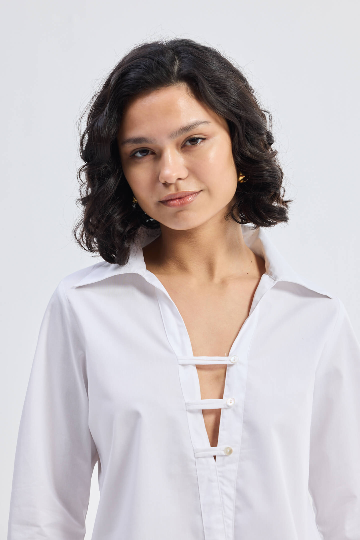 Woman's Button-down Shirt in White with Crisp Details